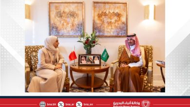 صورة وزيرة السياحة تجتمع بنظيرها السعودي وتؤكد على مواصلة إطلاق باقات سياحية بحرينية سعودية لتعزيز التكامل السياحي