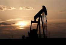 صورة أسعار النفط ترتفع على وقع احتمال ملء الاحتياطي الاستراتيجي الأمريكي