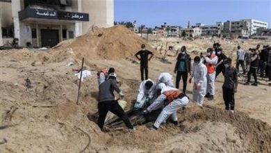 صورة مجلس الأمن يطالب بالتحقيق في مقابر جماعية بغــزة