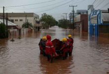 صورة ارتفاع حصيلة ضحايا ومفقودي الفيضانات في جنوب البرازيل
