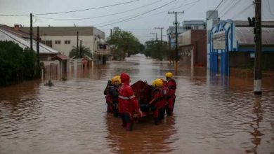 صورة ارتفاع حصيلة ضحايا ومفقودي الفيضانات في جنوب البرازيل