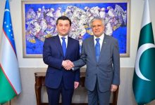 صورة باكستان تبحث مع أوزبكستان تعزيز علاقات التعاون في مجالات التجارة والدفاع والأمن