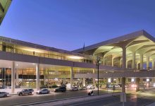 صورة مطار الملك فهد الدولي يحصد 3 من جوائز المطارات السعودية لعام 2023
