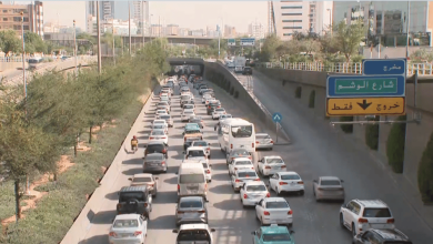 صورة بالفيديو.. انتظام في الحركة المرورية على طريق الملك فهد بالرياض