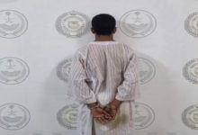 صورة القبض على مقيم سوداني في الباحة لترويجه مواد مخدرة