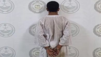 صورة القبض على مقيم سوداني في الباحة لترويجه مواد مخدرة