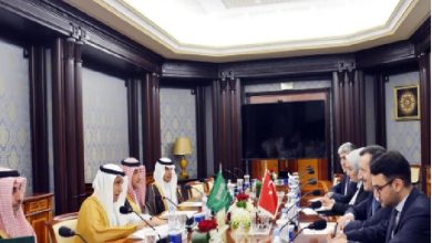 صورة لجنة الصداقة البرلمانية السعودية التركية تبحث العلاقات الثنائية مع السفير التركي بالمملكة