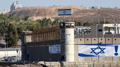 صورة حماس تدين التنكيل بالأسرى الفلسطينيين في سجون إسرائيل