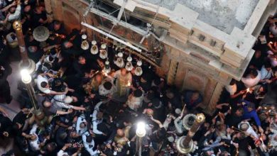 صورة سبت النور.. الاحتلال يعتقل حارس القنصل اليوناني من كنيسة القيامة